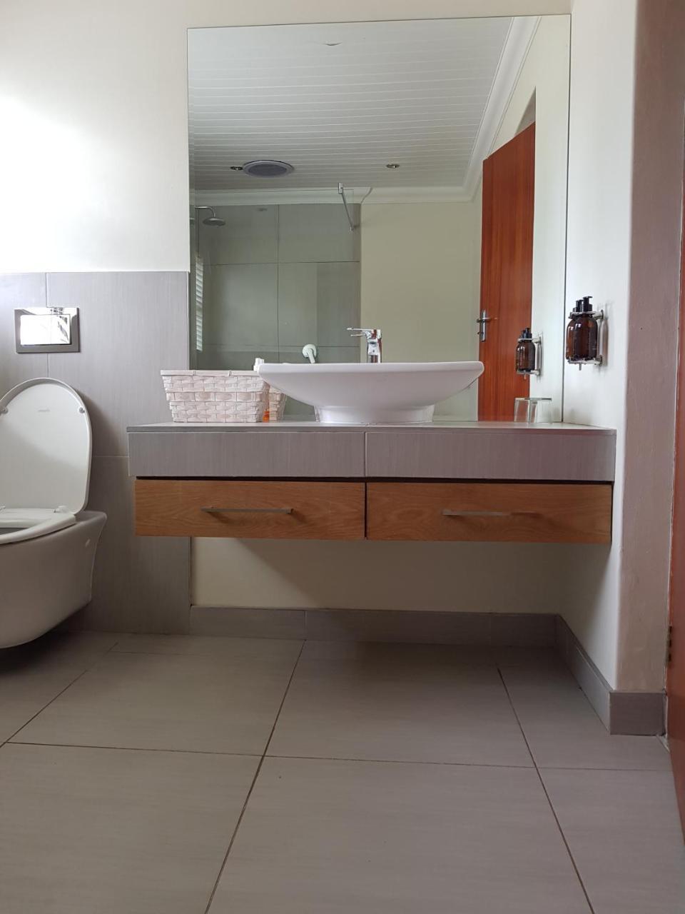 Paddabult Self Catering Cottages Paarl Bagian luar foto